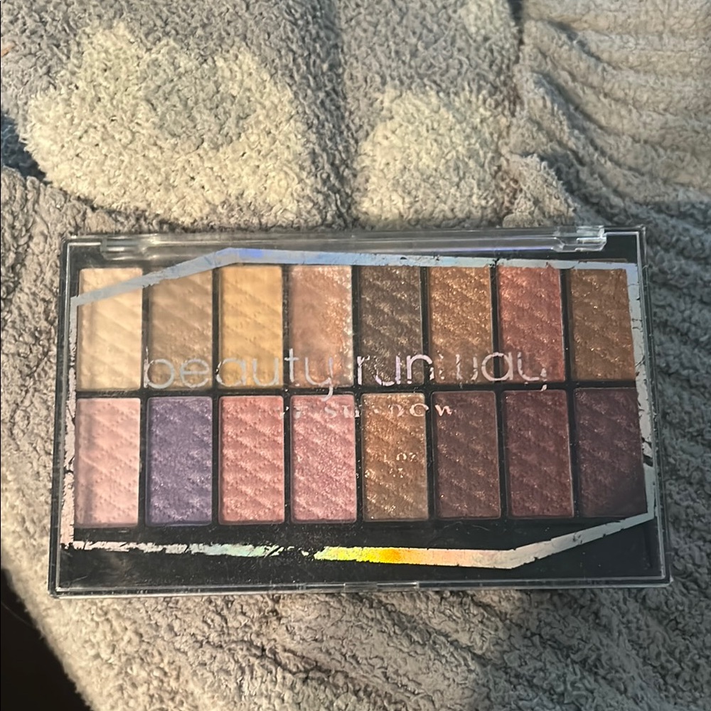 Eyeshadow Palette - Multi-Color